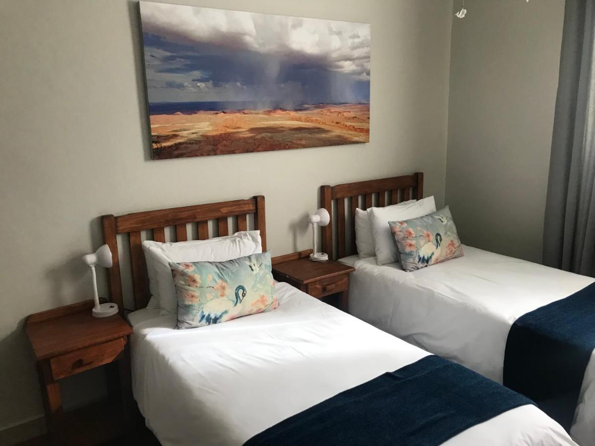 Rocky Shore Guesthouse Swakopmund Exterior photo