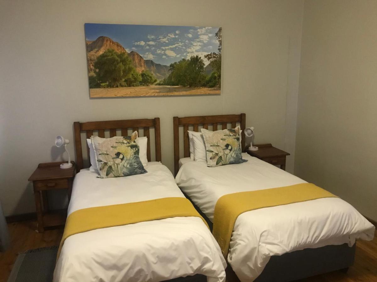 Rocky Shore Guesthouse Swakopmund Exterior photo