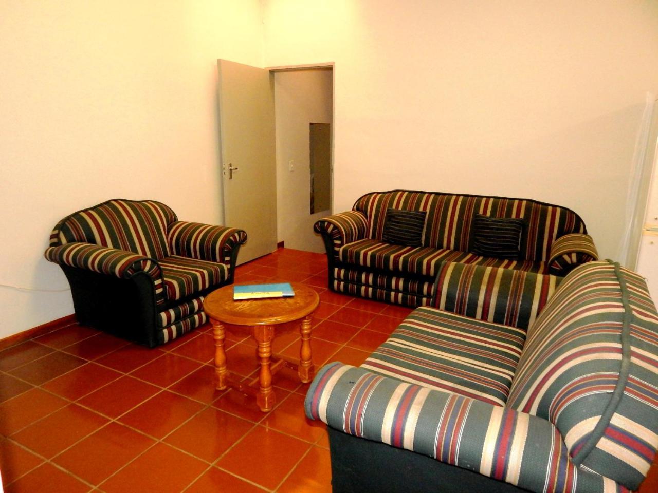 Rocky Shore Guesthouse Swakopmund Exterior photo