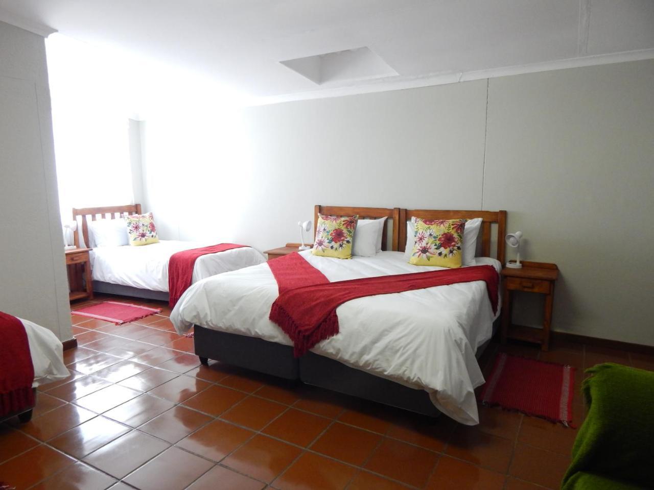 Rocky Shore Guesthouse Swakopmund Exterior photo